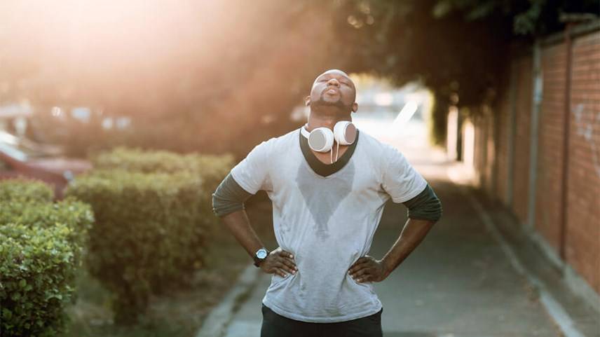 How to remove sweat stains from cotton